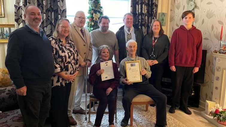 Charlie and Betty Findlay with family and Depute Provost Bert Thomson and Deputy Lieutenant for Lanarkshire Dr William Morrison Young