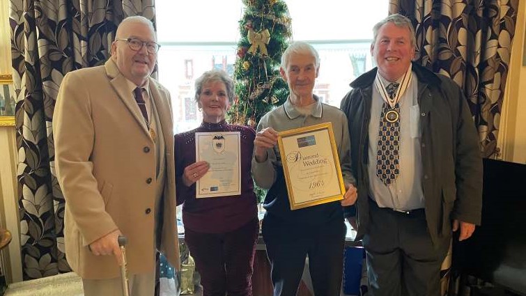 Charlie and Betty Findlay with Depute Provost Bert Thomson and Deputy Lieutenant for Lanarkshire Dr William Morrison Young