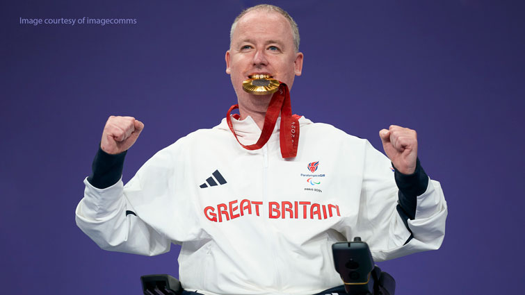 This image shows Stephen McGuire from Hamilton after he won a gold medal at the Paralympics in Paris in 2024