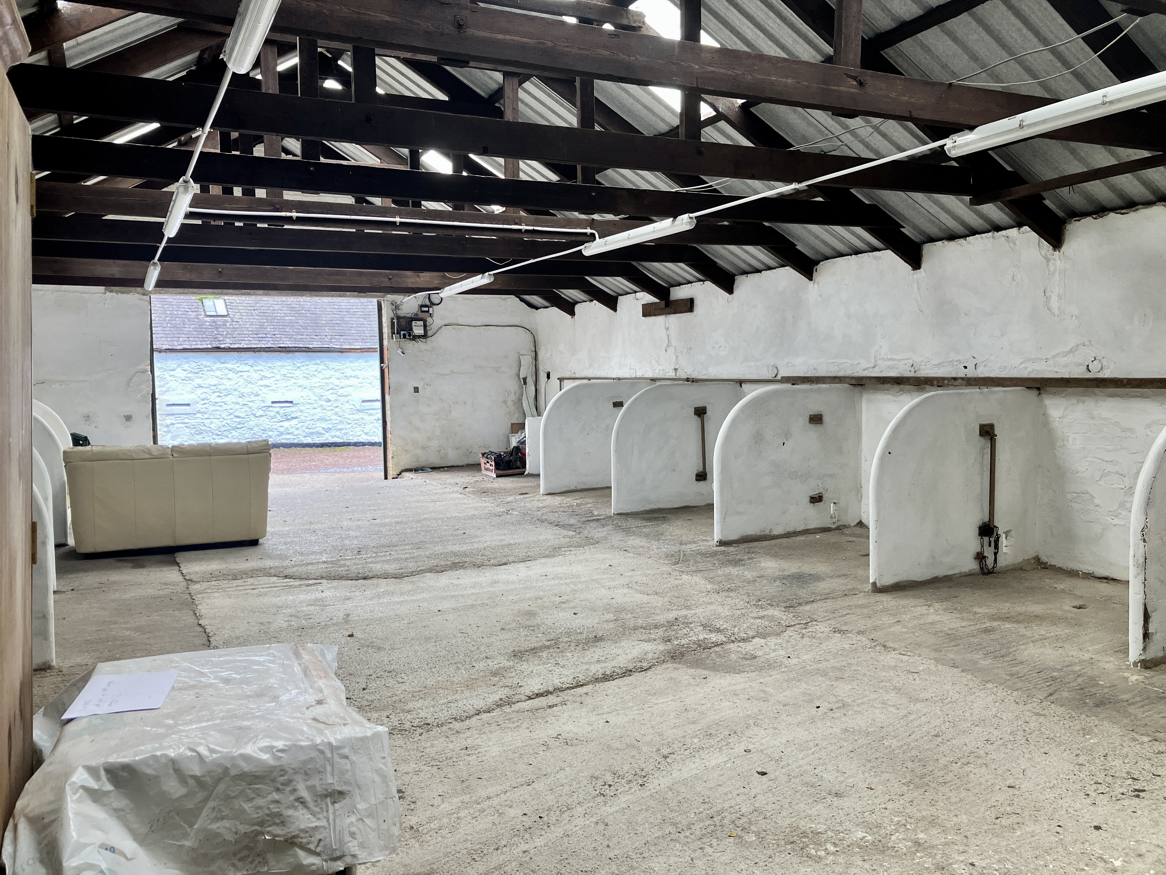 This image shows the Cowbrye at Loanhead Farm which will be transformed into a bistro cafe